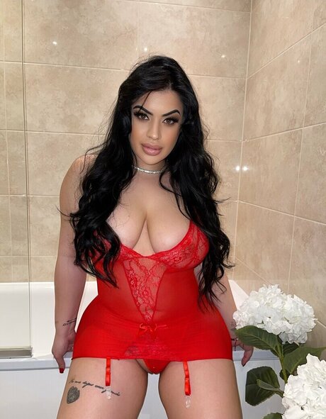 Lissa Aires joli modèle archive