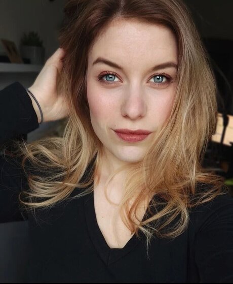 FormulaLena modèle de sexe photos