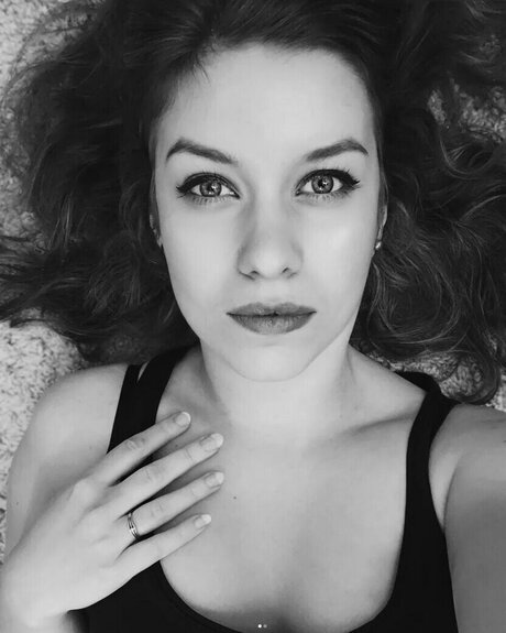 FormulaLena étoile sympa photos