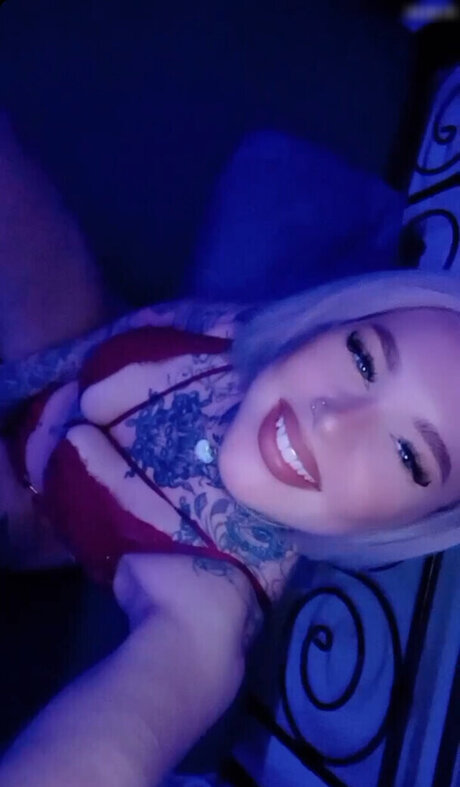 Typischblonnd xxx star picture