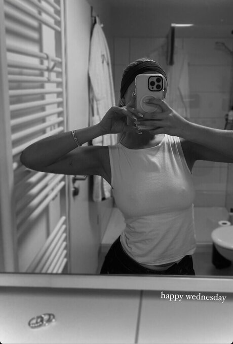 Anna Maria Schimanski estrella porno atractiva galería