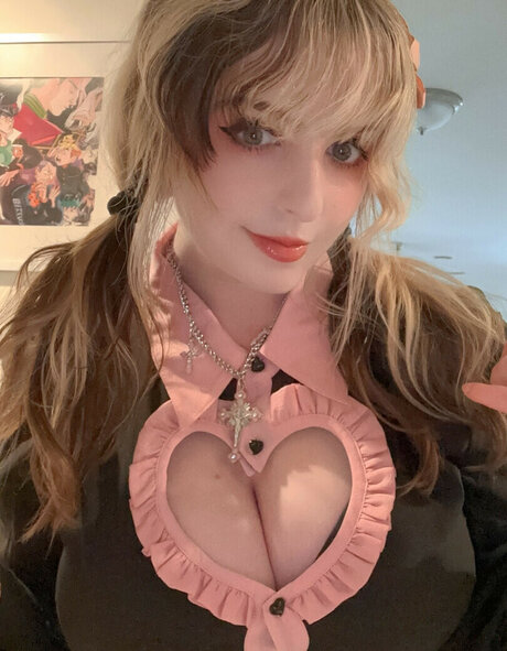 nerd de tetas grandes onlyfans porno hd foto