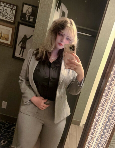 Aretteepls hermosa estrella porno galerías