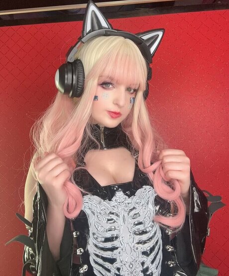 Aretteepls thumbnail