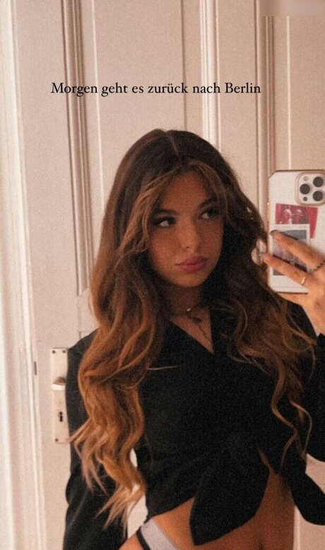 Hedda wmd modèle sexy img