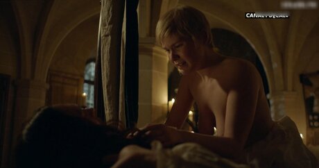 Versailles Fernsehserie_ estrella porno desnuda recopilación