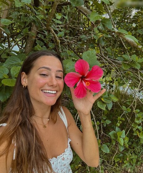 Sophia Chiara estrella hd fotos