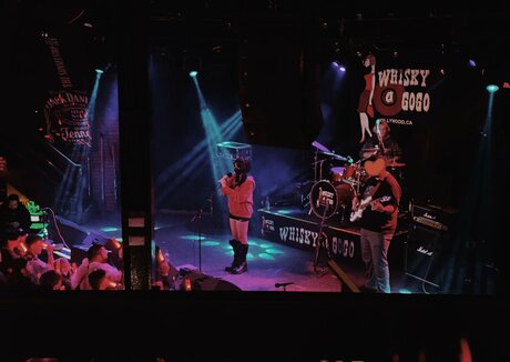 Akuma Nihmune actriz desnuda archivo