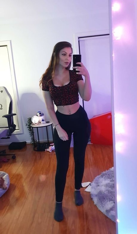 Aliythia sexe star galerie