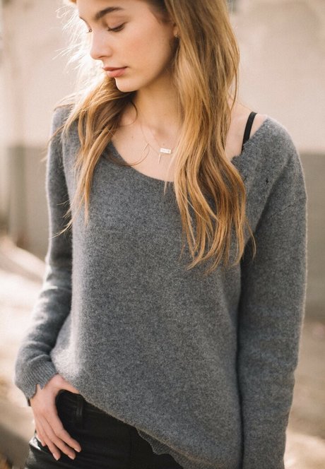 Camila Morrone modèle gratuit photo