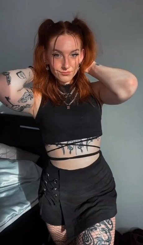 Towfacedkimmy nude pornstar image