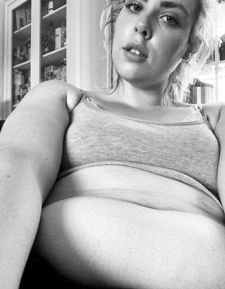 eatee actriz xxx galería