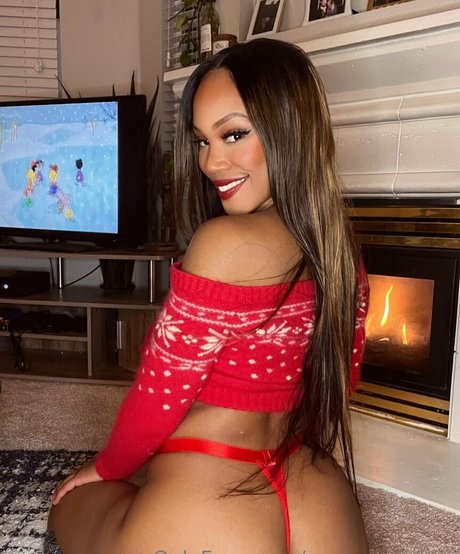 msaugustskye star du porno adulte photo