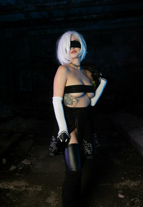 thefreekitsune modèle sympa image