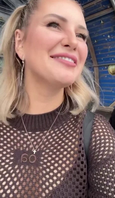 Maren Wolf modèles nus archive