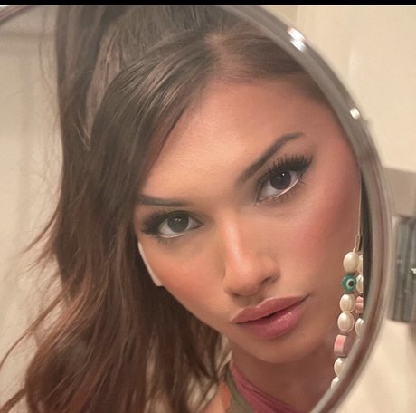 Chanel Margaux star du porno belle images