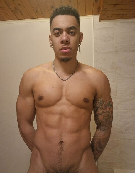 magicsempai modèle sexy images