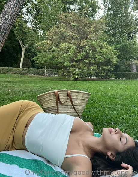 goodwithmytongue star du porno exclusive des photos