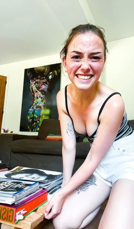 Shauna Dewit modelo agradable foto