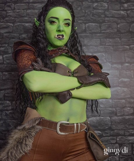 Ginny Di actriz caliente fotos