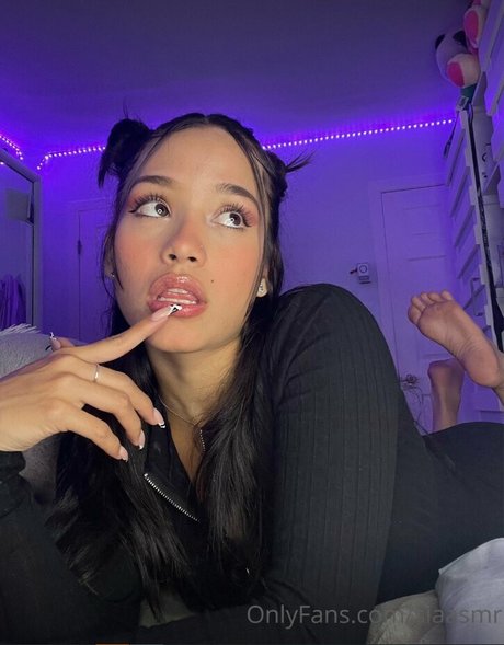 Sia ASMR model exclusive images