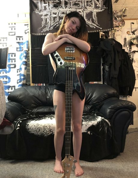 h art less bonita actriz imagen