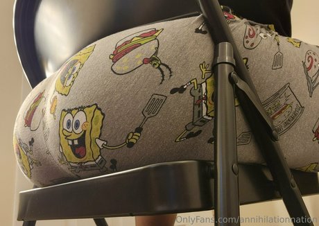 annihilationnation actrice érotique image