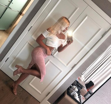 Grace Witham estrella porno hermosa fotos