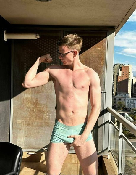 maxkingfree estrella porno desnuda imágenes