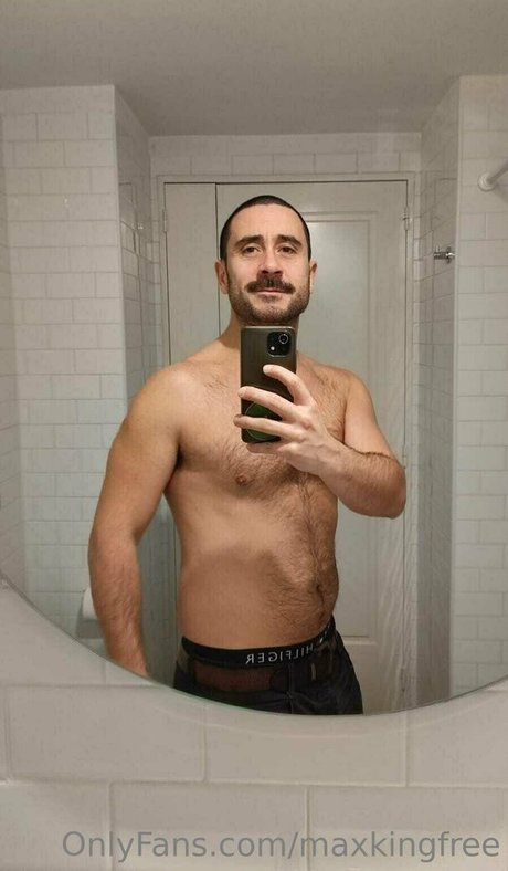 maxkingfree modèle xxx collection