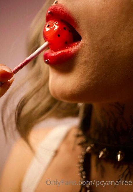 elfsandi estrella porno superior foto