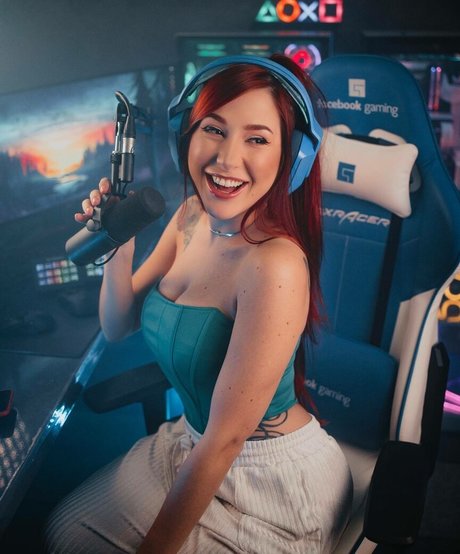 Diana Zambrozuski actrice érotique photo