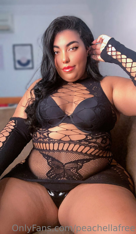peachellafree modèle exclusif galeries