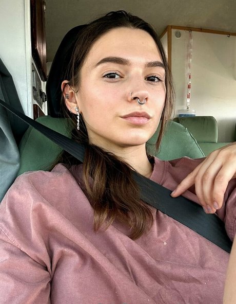 Kitty Berg étoile gratuite collection