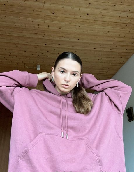 Kitty Berg estrella porno xxx archivo