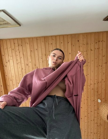 Kitty Berg actriz perfecta foto