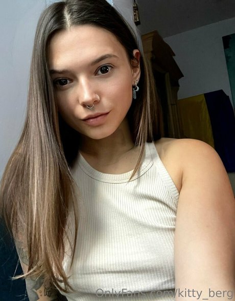 Kitty Berg estrella porno agradable fotos