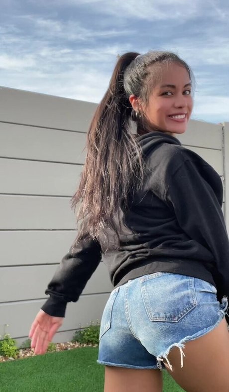 Fuzzybear adult star archive