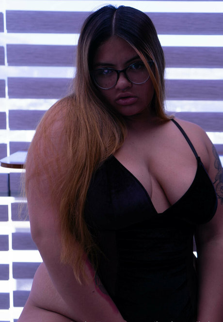 babyarisha arte modelo galerías