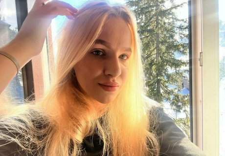 eveline hot arte estelar galería