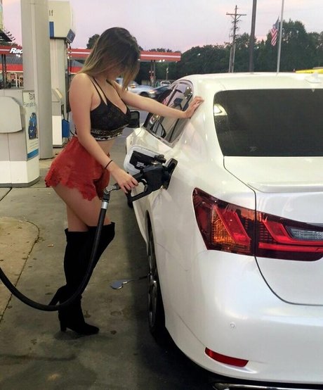 Vickibaybeee modelo pornografico imágenes