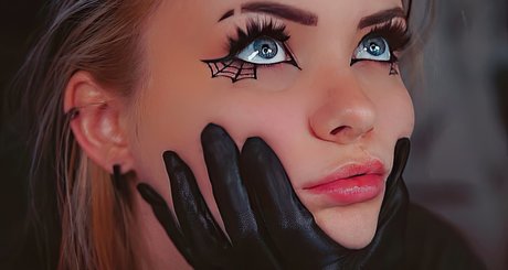 gloryhole girls onlyfans pretty pics
