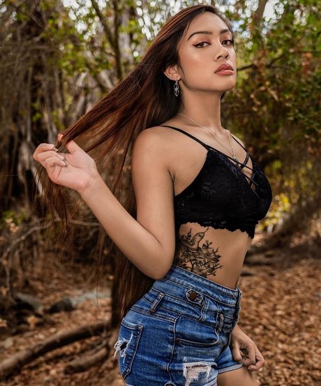 Kyootbot sexe de star du porno des photos