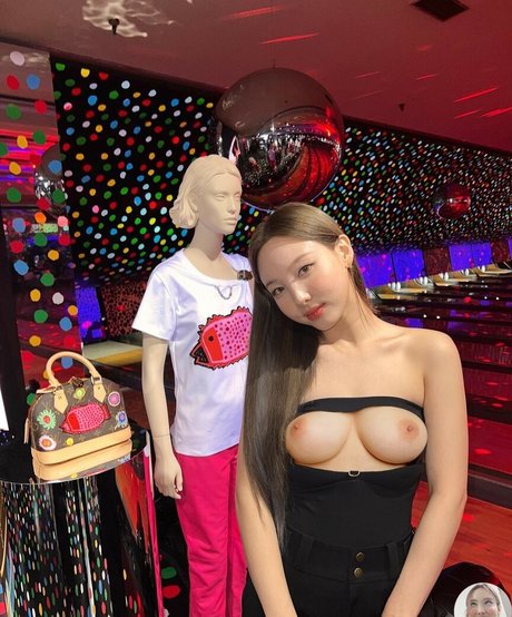 OnlyFans de sexe public gay beau xxx img