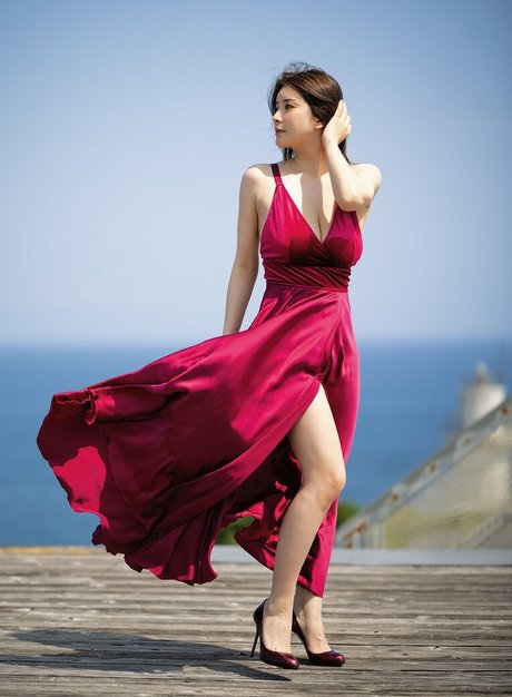 Shiose modèles nus archive