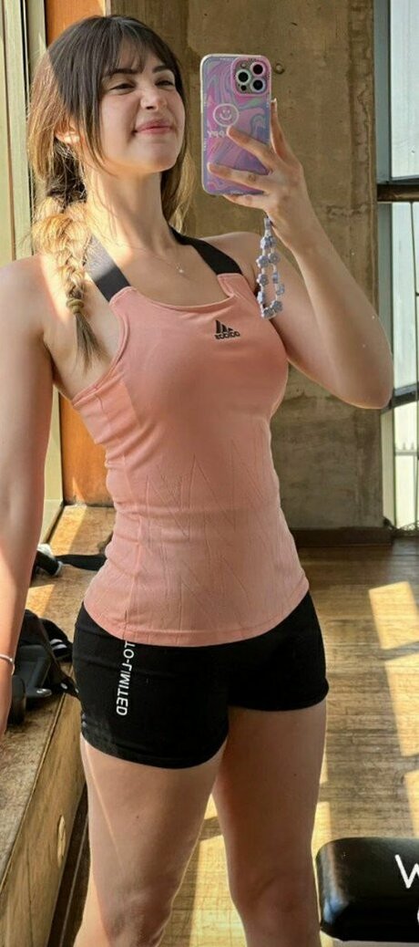 icata hermosa actriz archivo