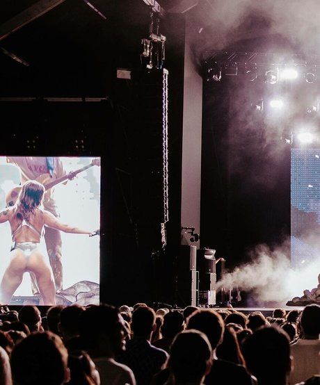 Tove Lo modelo pornografico imágenes