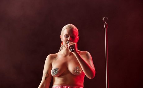 Tove Lo actrice porno collection