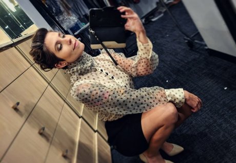 Soe Gschwind actriz desnuda archivo