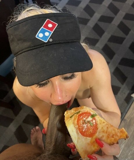 Cassie Bender star pornographic image